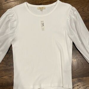 Madewell 100% cotton ribbed top with puff shoulder